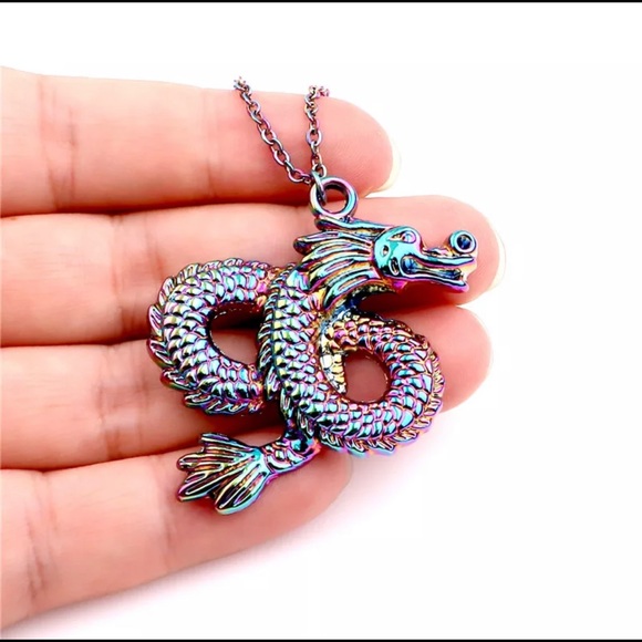 Rainbow 🌈 Chinese dragon 🐉 boho Necklace - Picture 3 of 12